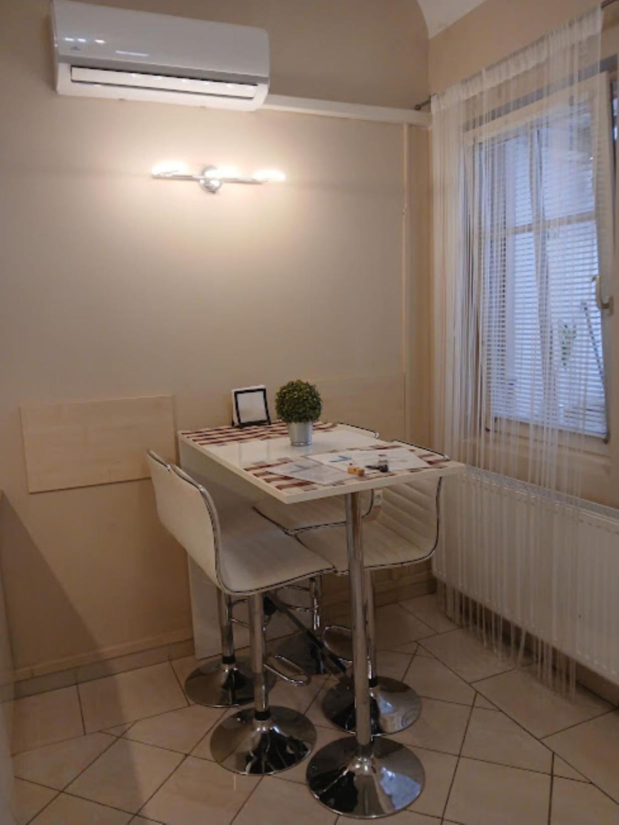 Soda Apartman Gyor Exterior photo