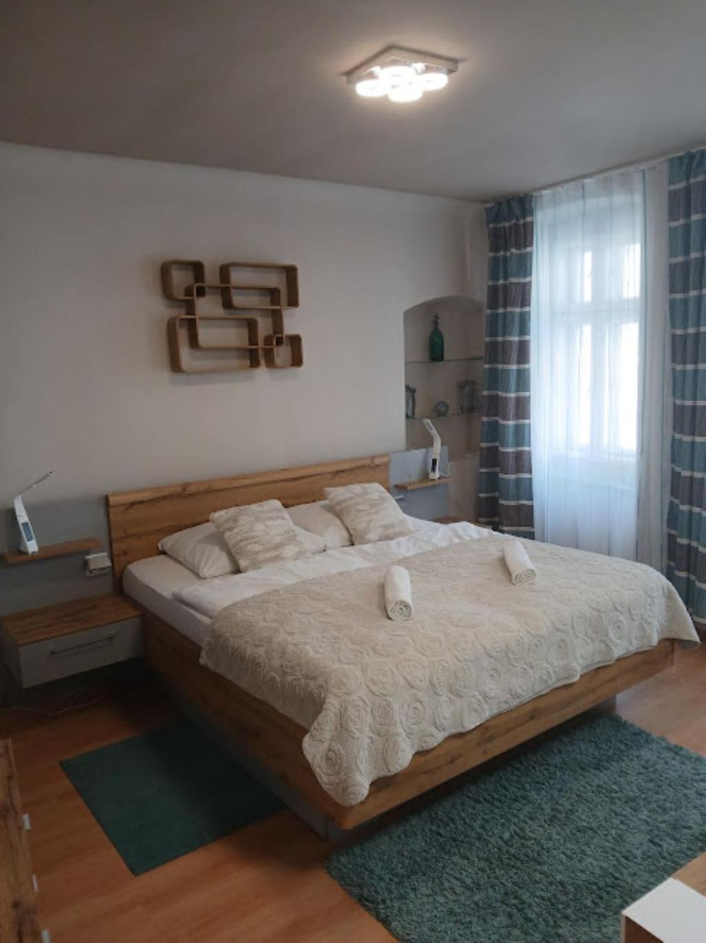 Soda Apartman Gyor Exterior photo